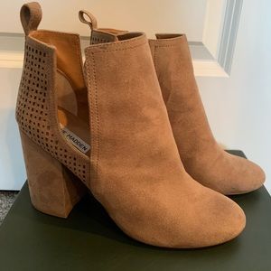 Steve Madden faux suede ankle boots